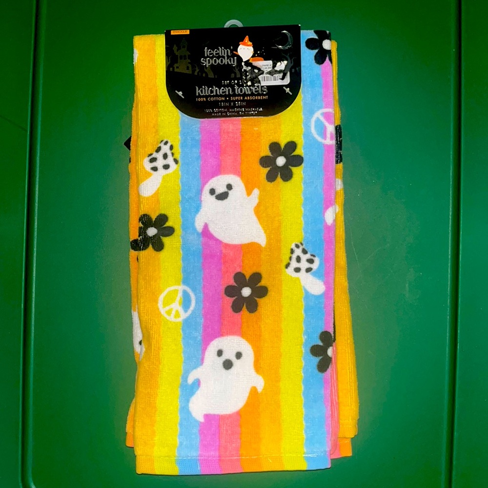 Halloween towels 🎉nwt🎉